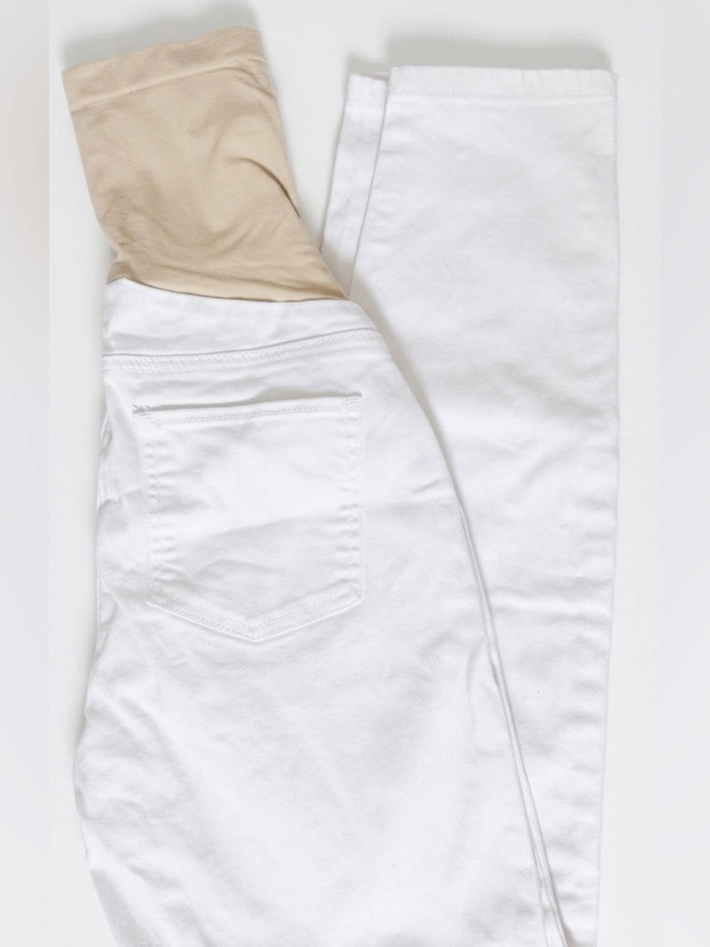 ✨🌷2 for 25✨ White Maternity Jeans with Waistband